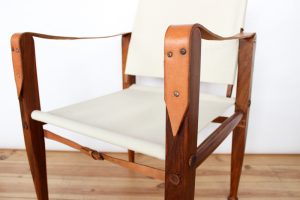 chaise fauteuil assise siège scandinave danemark vintage teck palissandre de rio design designer danish modern maison nordik paris Rud. Rasmussen kaare klint safari