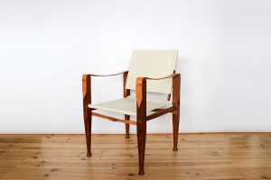 chaise fauteuil assise siège scandinave danemark vintage teck palissandre de rio design designer danish modern maison nordik paris Rud. Rasmussen kaare klint safari
