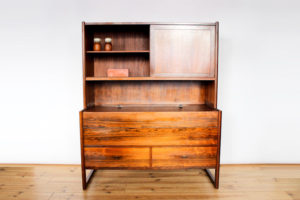 danish modern vintage teck palissandre rio années 50 années 60 années 70 mobilier meuble ancien danois danemark scandinave maison nordik paris meubles décoration design designer éditeur meuble rangement bar meuble hi-fi musique buffet bahut