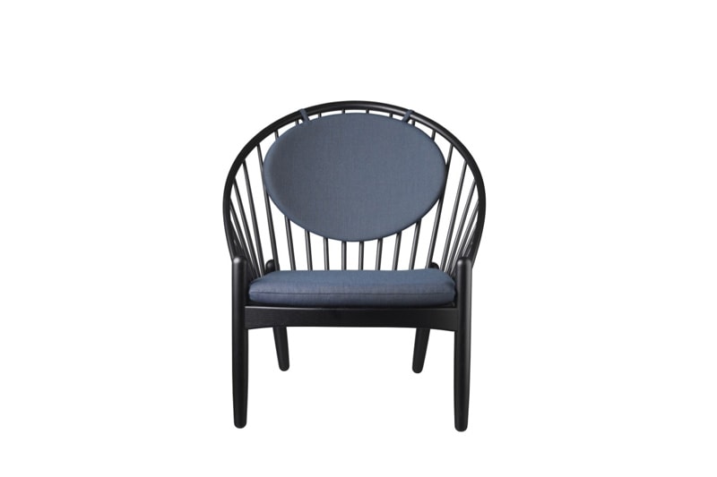 chaise-J166-jorna-noir-poul-m-volther-fdb-maison-nordik.7