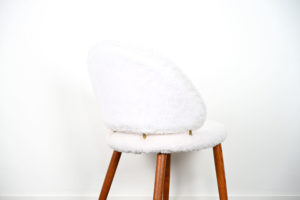 danish modern mid century vintage mobilier en teck palissandre rio années 50 années 60 années 70 mobilier meuble ancien danois danemark scandinave maison nordik paris meubles décoration design nordique éditeur marque fauteuil chaise pour coiffeuse maquilleuse assise s'assoir siège