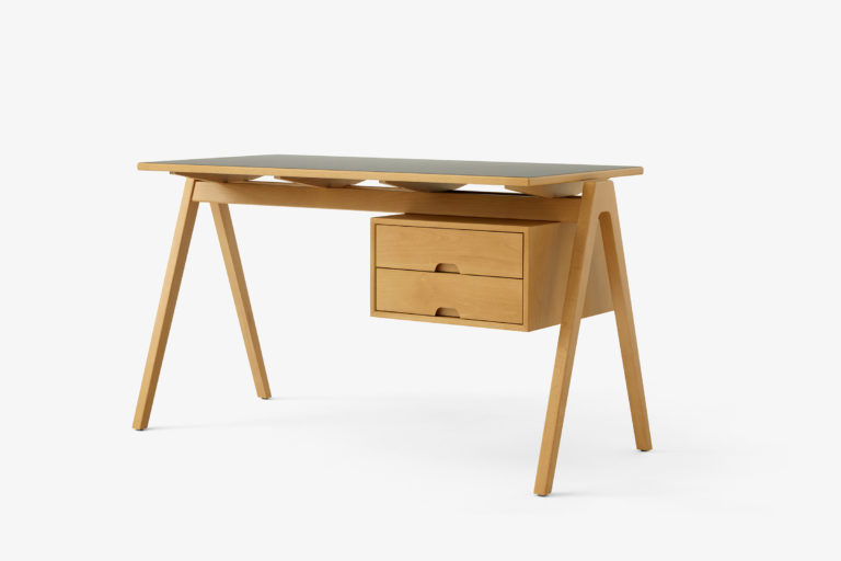 Table/bureau en hêtre modèle: ‘Daystack’