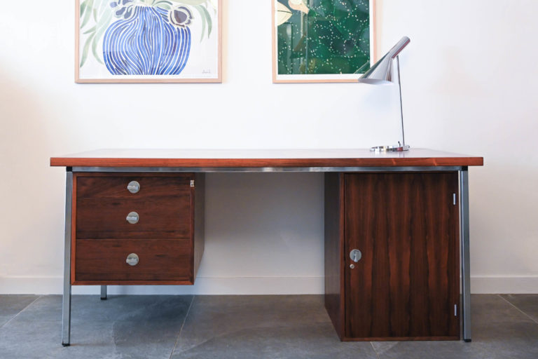 Bureau en Palissandre de Rio ‘Finn Juhl’