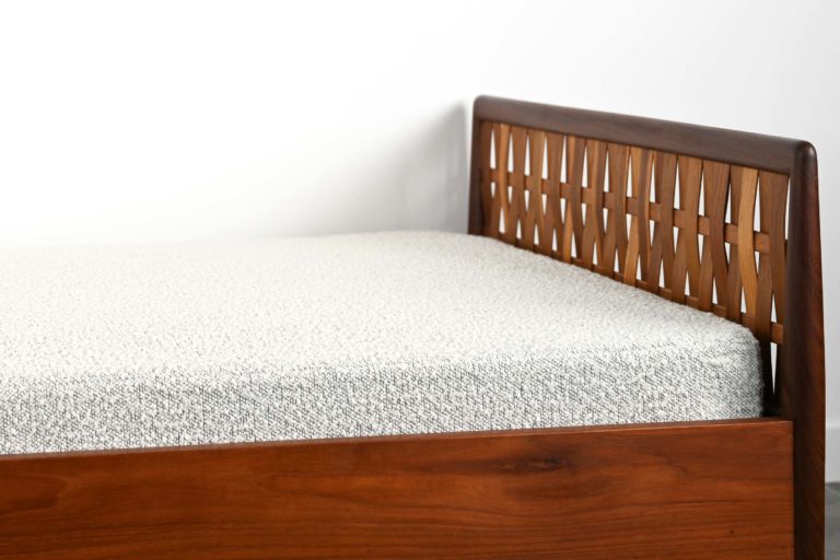 Lit en Teck / Daybed re-tapissé