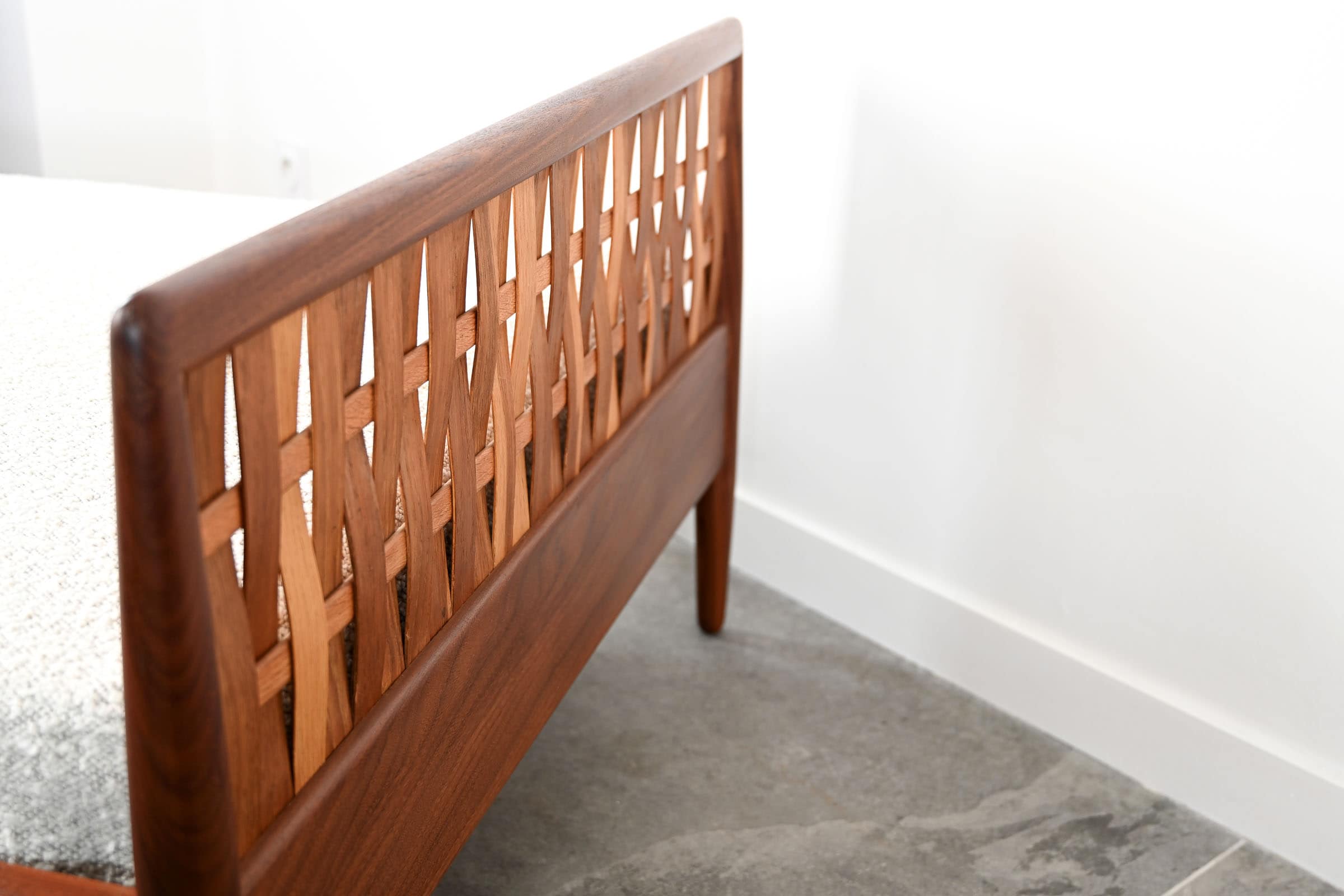 Lit en Teck / Daybed re-tapissé