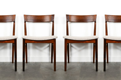 danish modern mid century vintage teck palissandre rio années 50 années 60 années 70 mobilier meuble ancien danois danemark scandinave maison nordik paris meubles décoration design éditeur designer Harry Ostergaard 6 chaises de table en palissandre de Rio assises re-tapissées chaise assise chaise table à manger