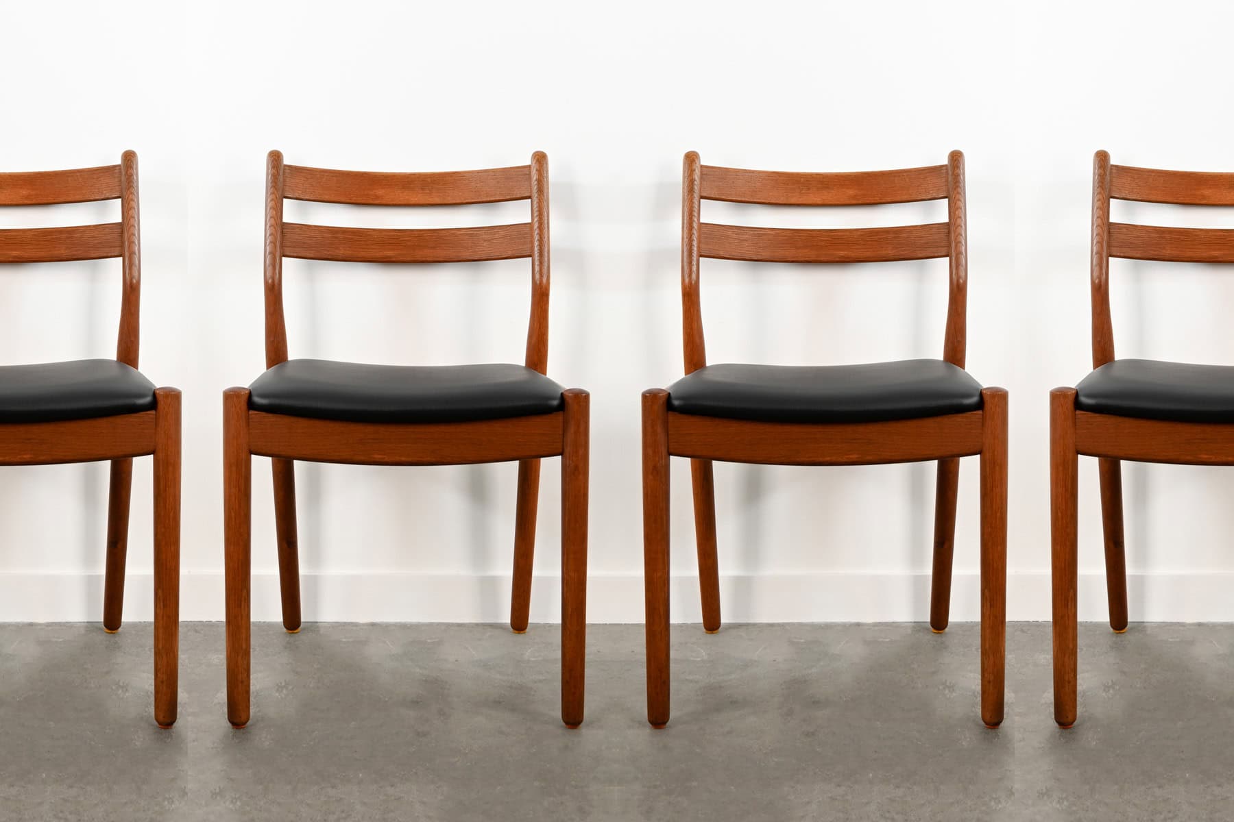 5 Chaises de Table en Chêne