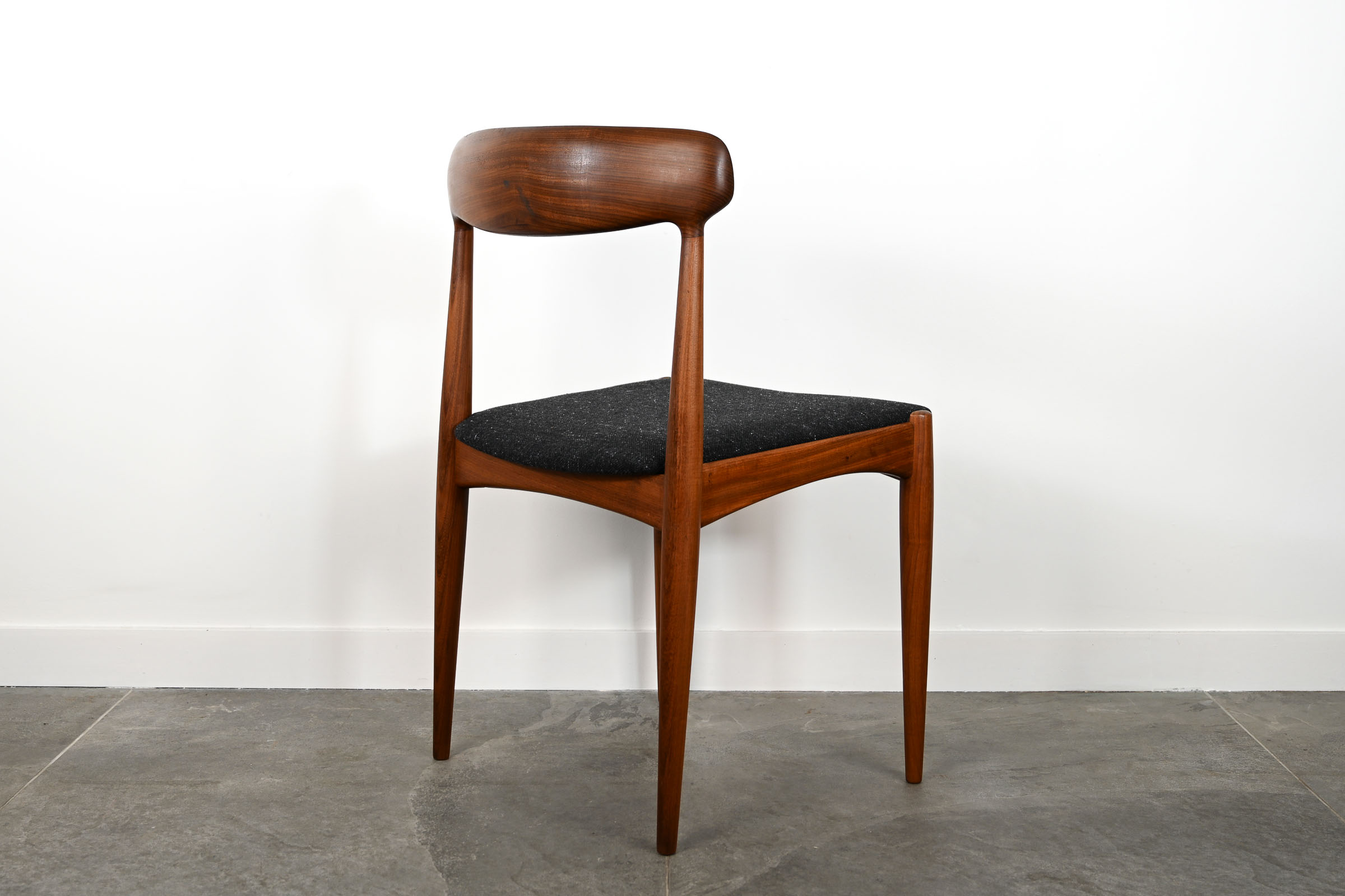 6 Chaises en Teck ‘Johannes Andersen’