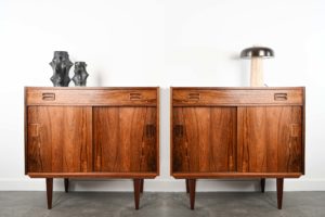 danish modern mid century vintage teck palissandre rio années 50 années 60 années 70 mobilier meuble ancien danois danemark scandinave maison nordik paris meubles décoration design éditeur designer 2 meubles de rangements en palissandre de Rio placard petite enfilade meuble tv