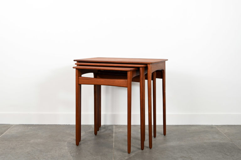 3 Tables Gigognes en Teck