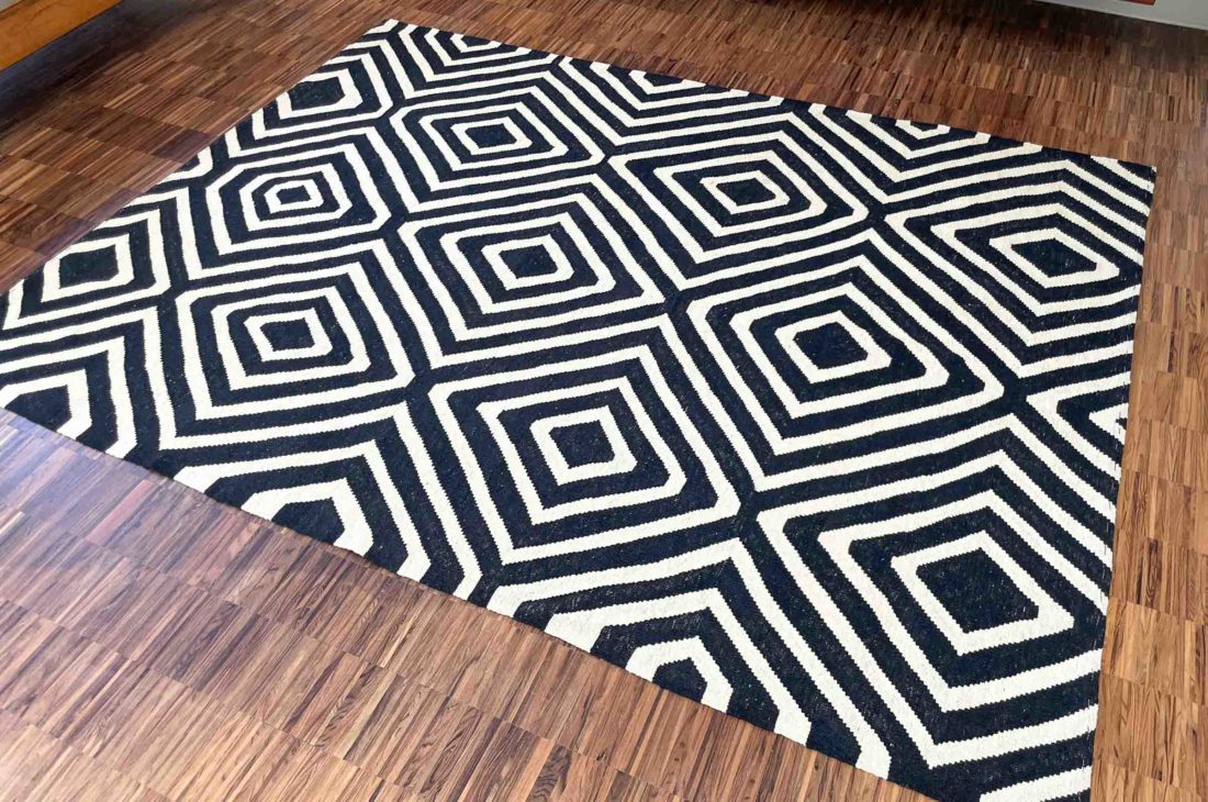 danish modern mid century vintage teck palissandre rio années 50 années 60 années 70 mobilier meuble ancien danois danemark scandinave maison nordik paris meubles décoration design éditeur designer tapis décoratif