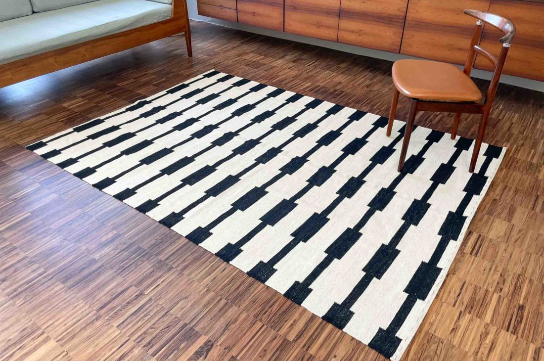 danish modern mid century vintage teck palissandre rio années 50 années 60 années 70 mobilier meuble ancien danois danemark scandinave maison nordik paris meubles décoration design éditeur designer tapis décoratif