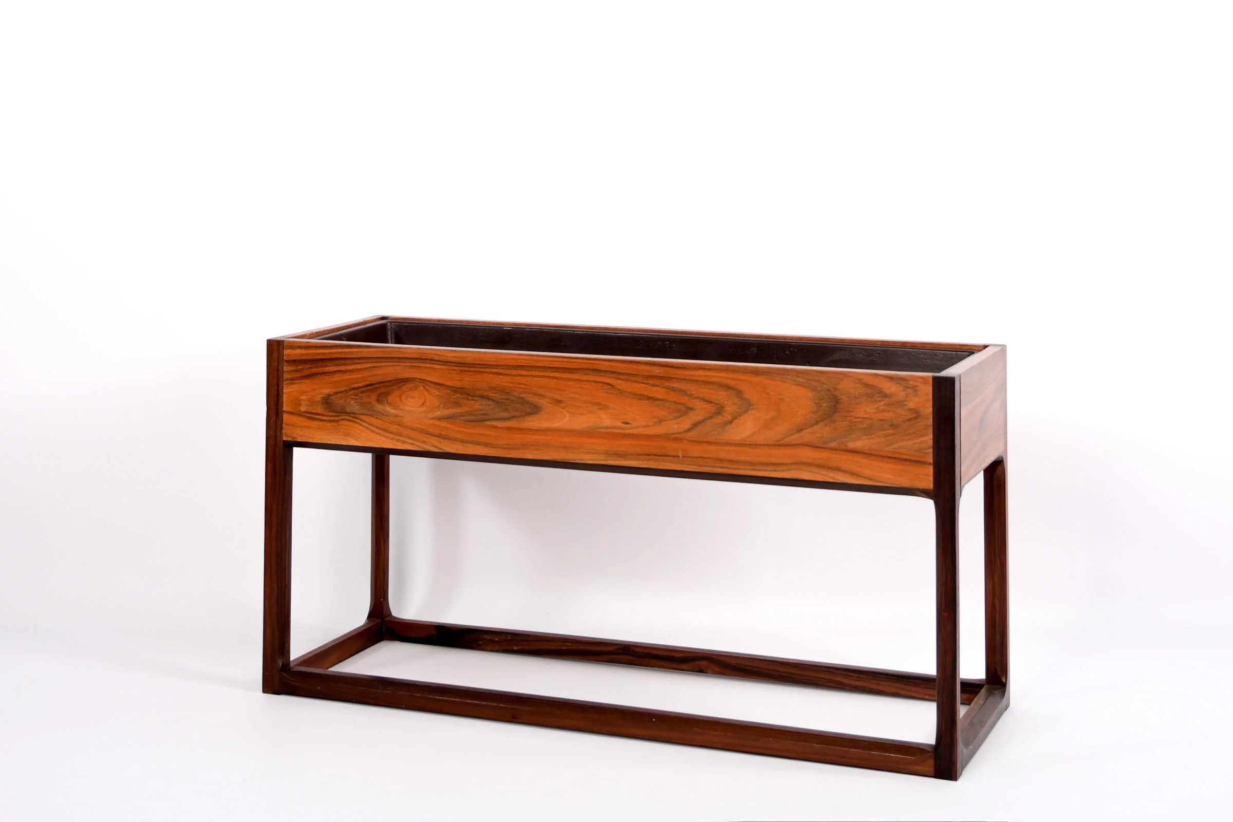 Jardinière en Palissandre de Rio ‘Aksel Kjærsgaard’