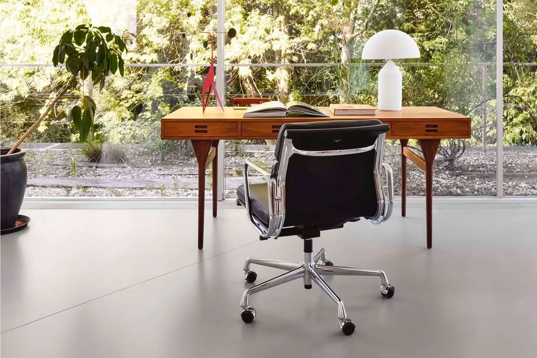 Bureau ND93 ‘Nana Ditzel’