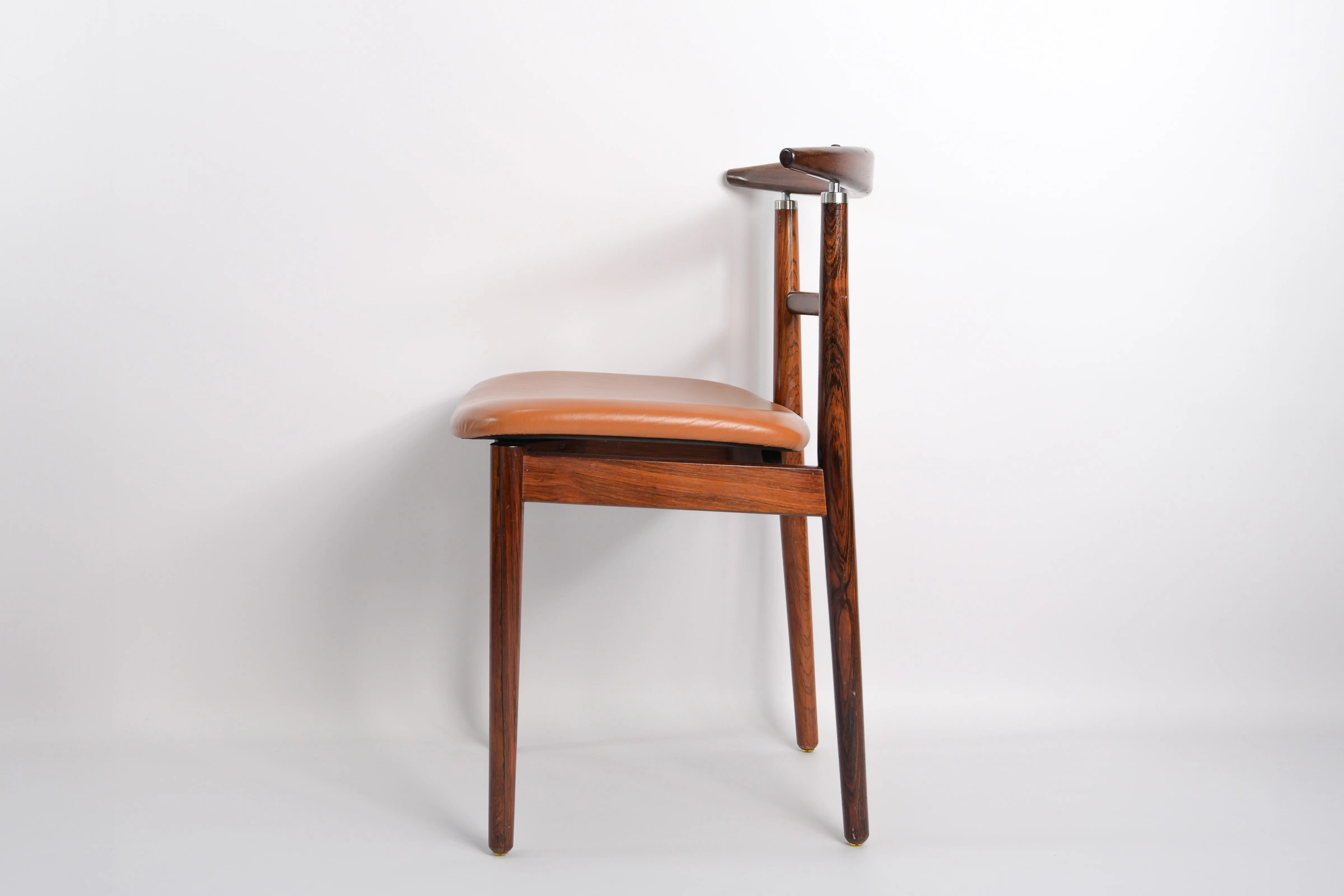 4 Chaises en Palissandre de Rio ‘Sibast’