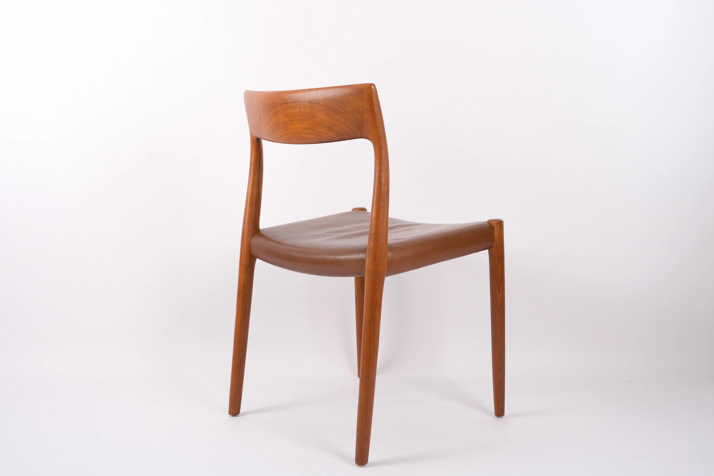 4 Chaises en Teck ‘Niels O. Møller’