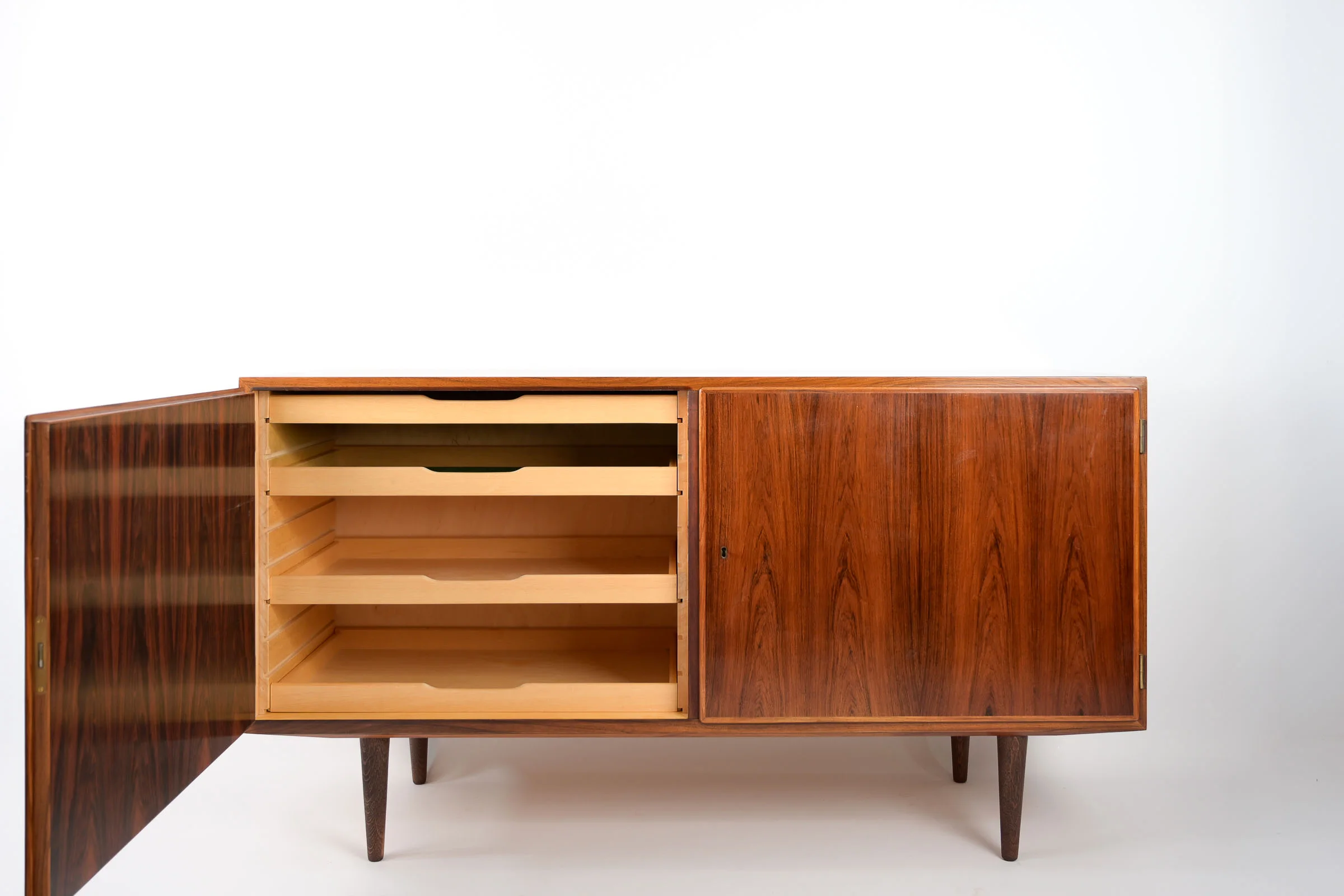 Enfilade en Palissandre de Rio ‘Poul Hundevad’