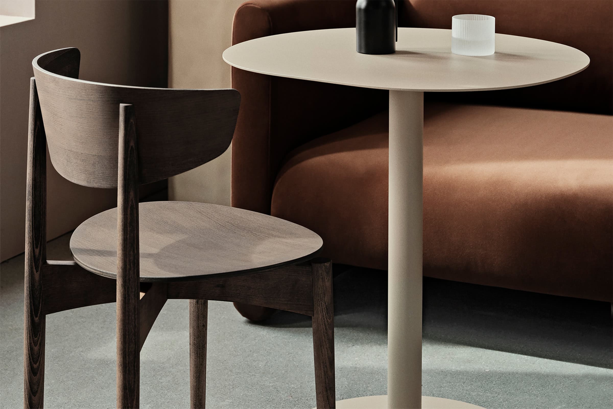 Chaise 'Herman' </br> 'Ferm Living'. Plusieurs finitions – Image 5