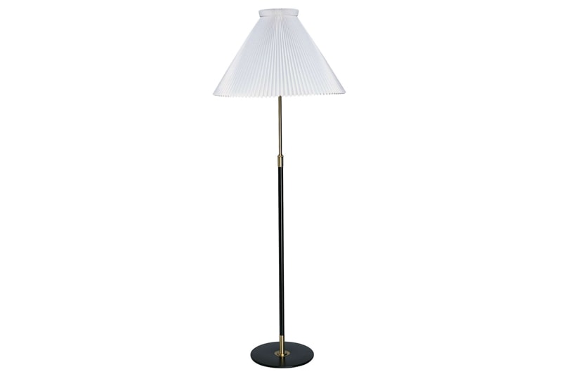 Lampadaire Modèle '351' </br>Marque: 'Le Klint'