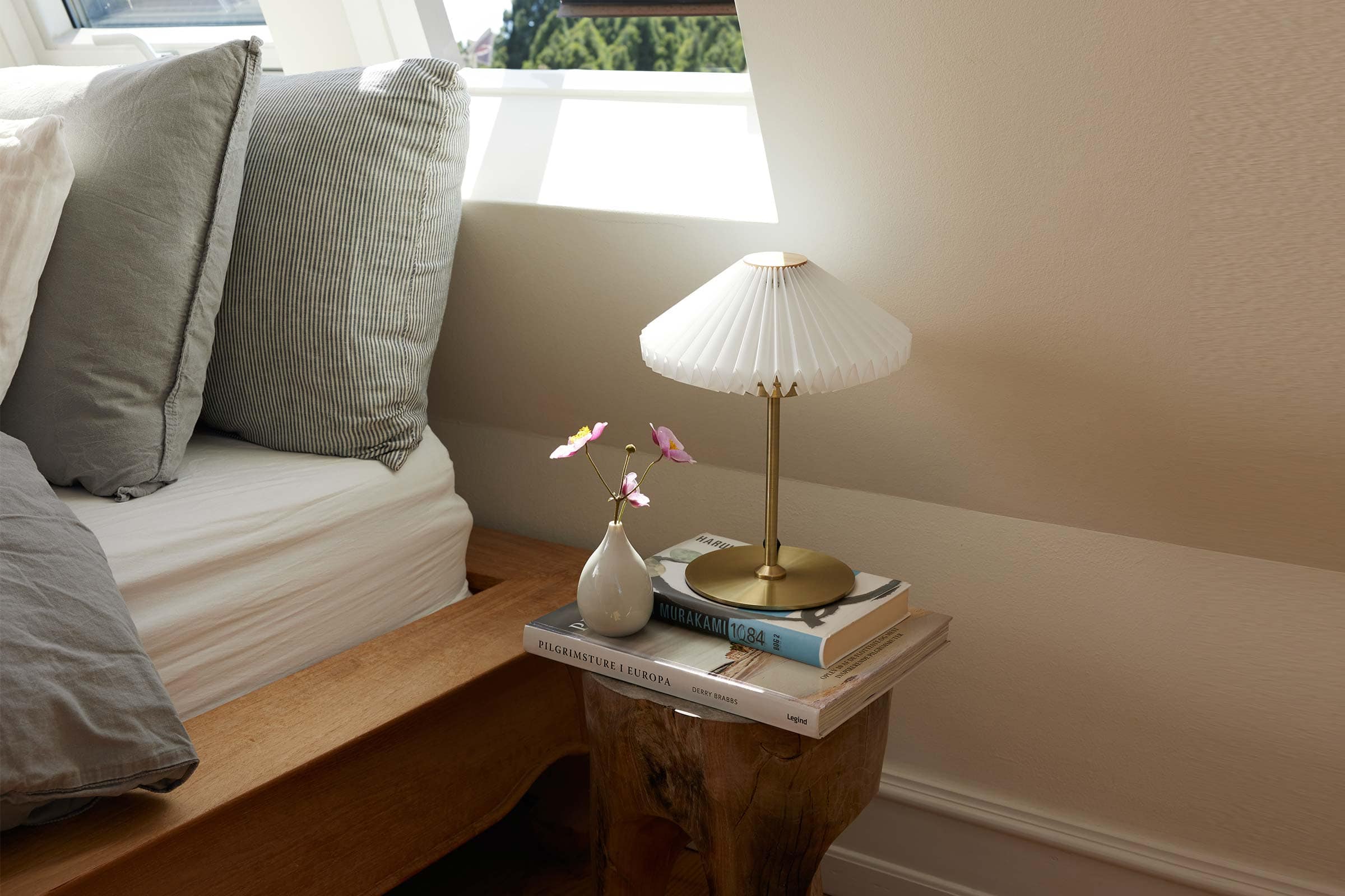 Lampe de Table ‘Paris’</br>Marque: Halo Design. 2 finitions – Image 2