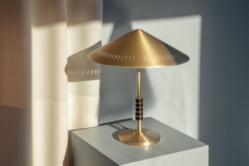 Lampe de Table 'Governor' </br>Marque: 'Lyfa' 2 tailles au choix – Image 3