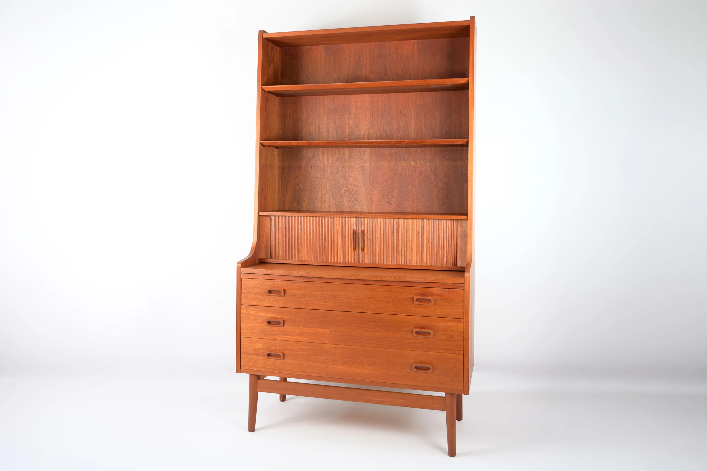 Secrétaire Haut en Teck ‘Nexø’