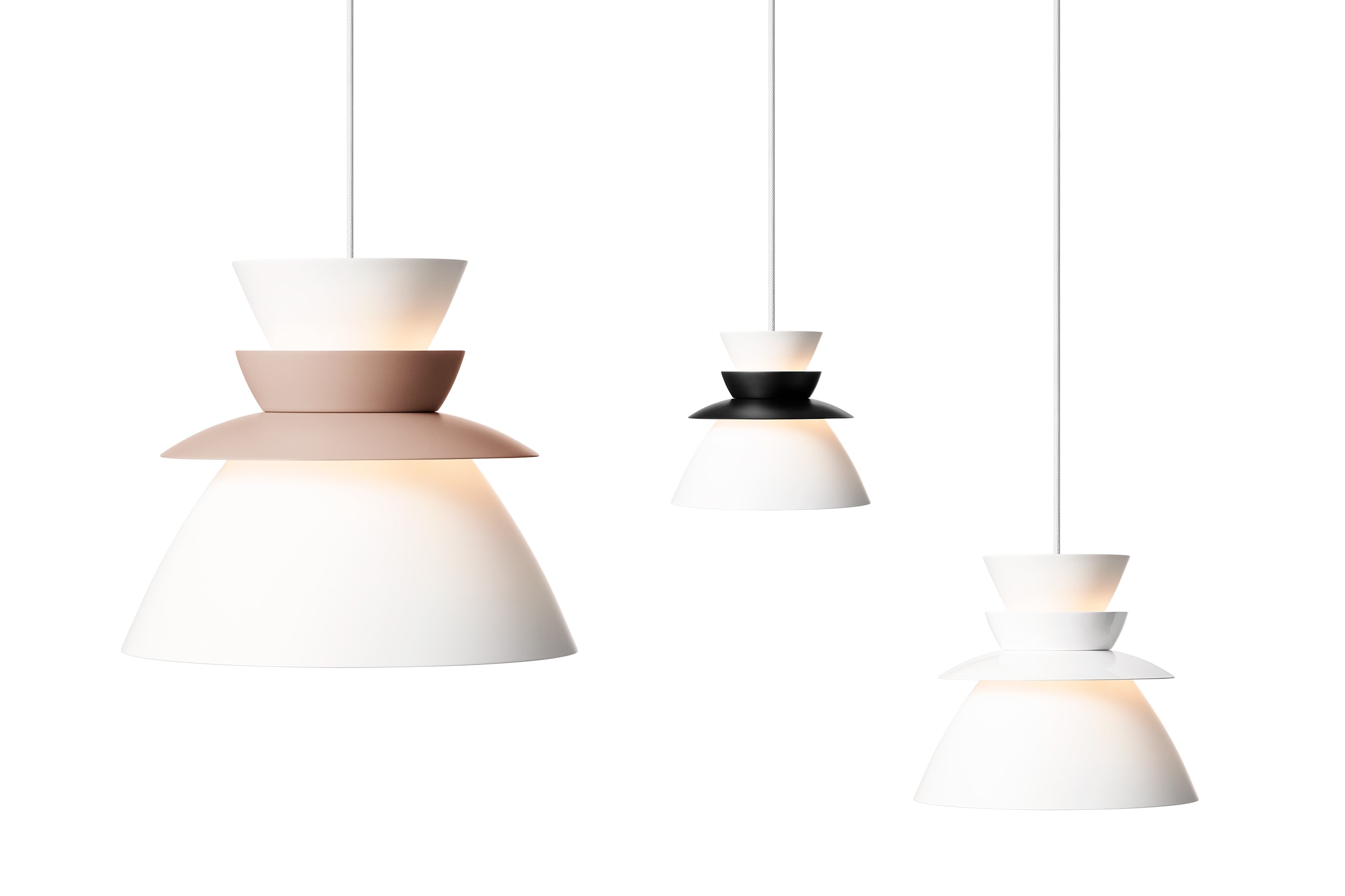 Suspension 'Sundowner'</br>Marque: Lyfa. 3 tailles 3 coloris
