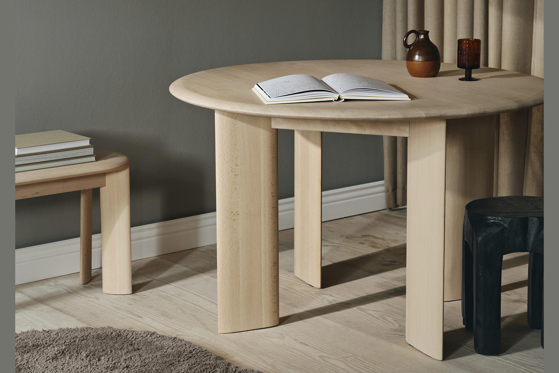 Table de Repas 'Bevel' </br>'Ferm Living'. 2 Tailles et 3 finitions