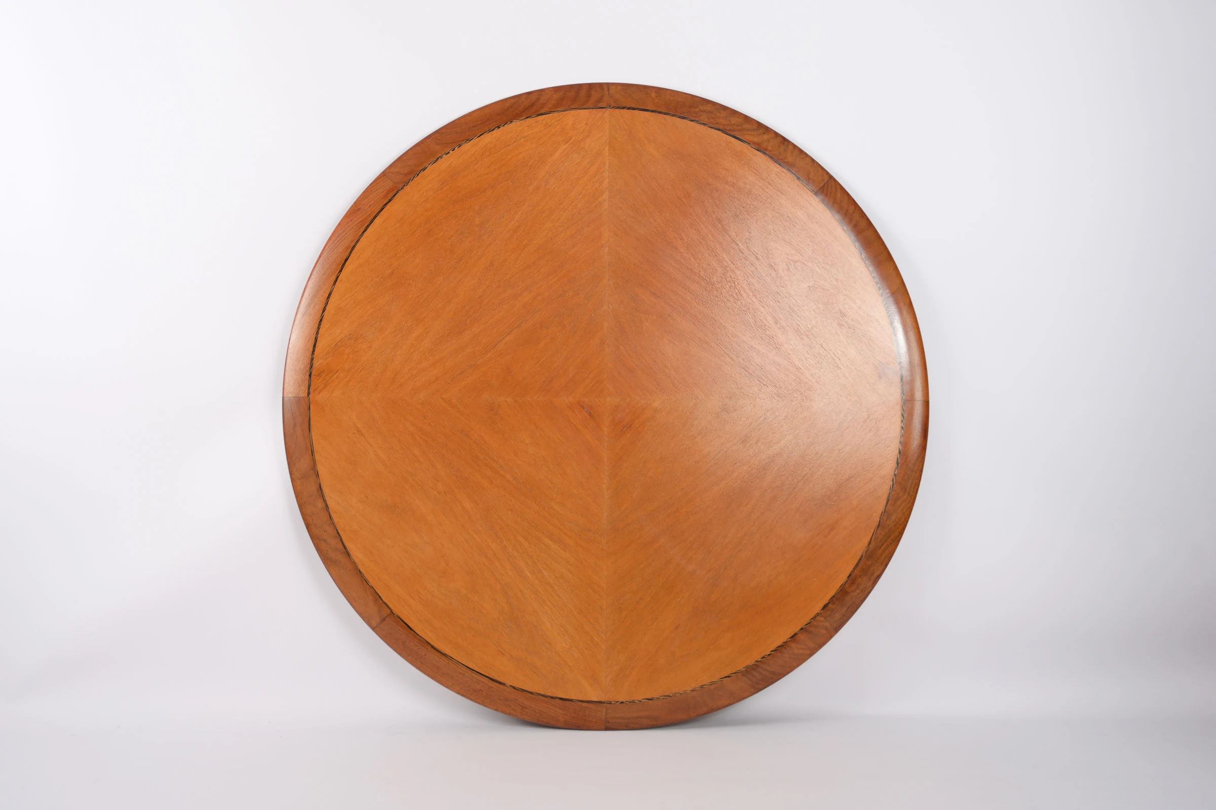 Table de Repas Ronde ‘Arne Jacobsen’