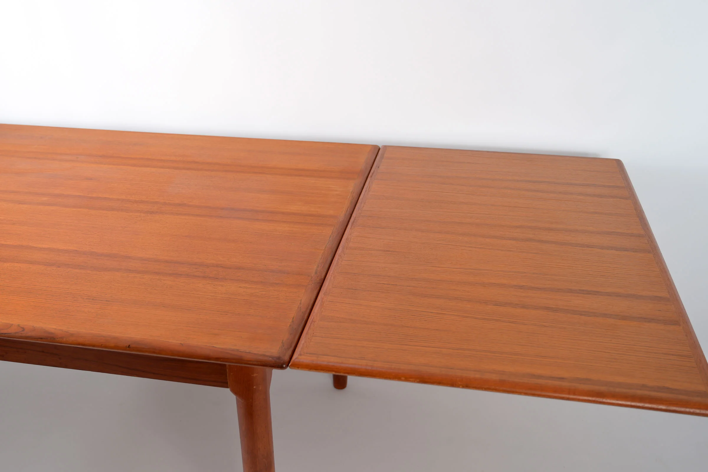 Table de Repas en Teck