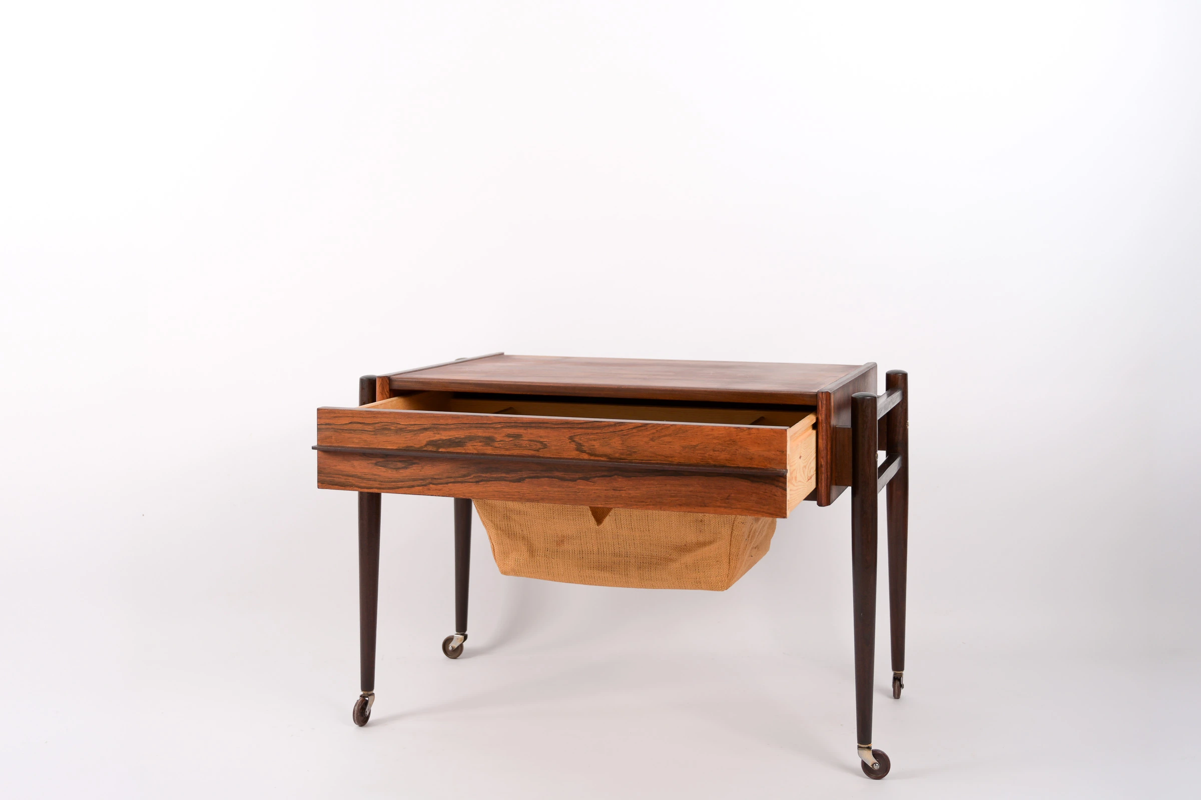 Tricoteuse en Palissandre de Rio