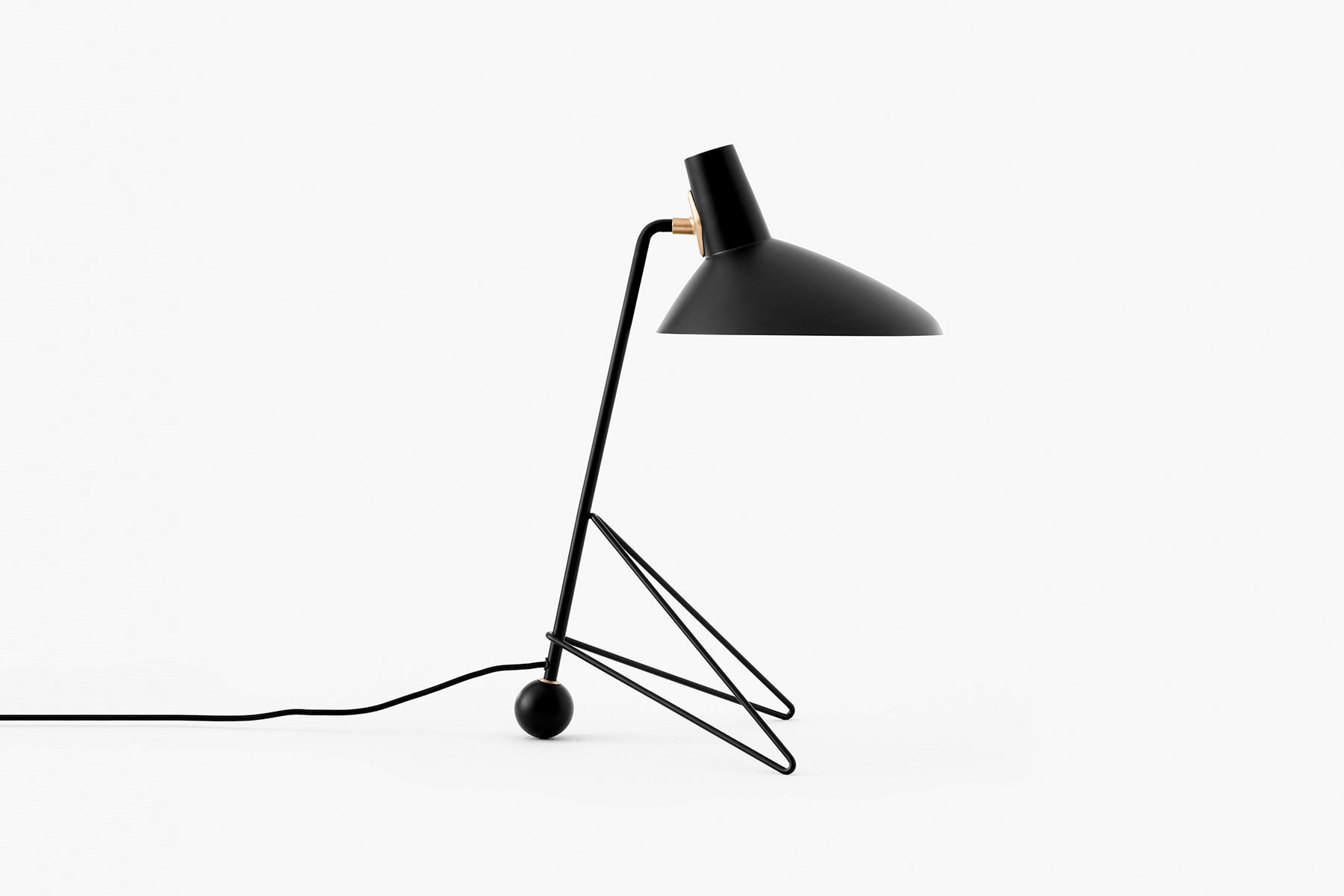 Lampe de Table 'Tripod'<br/> '&Tradition' – Image 2