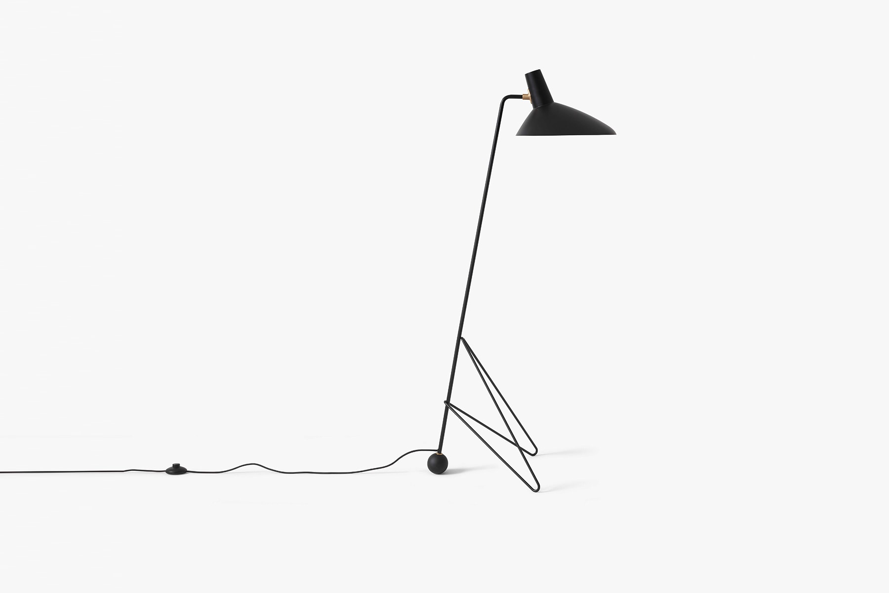 Lampadaire 'Tripod'<br/> '&Tradition'