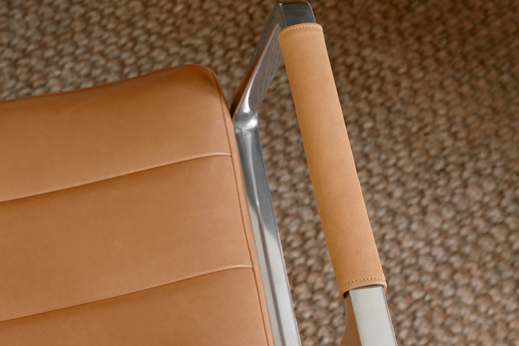 Cuir pour les Accoudoirs ‘Swivel’ VIPP