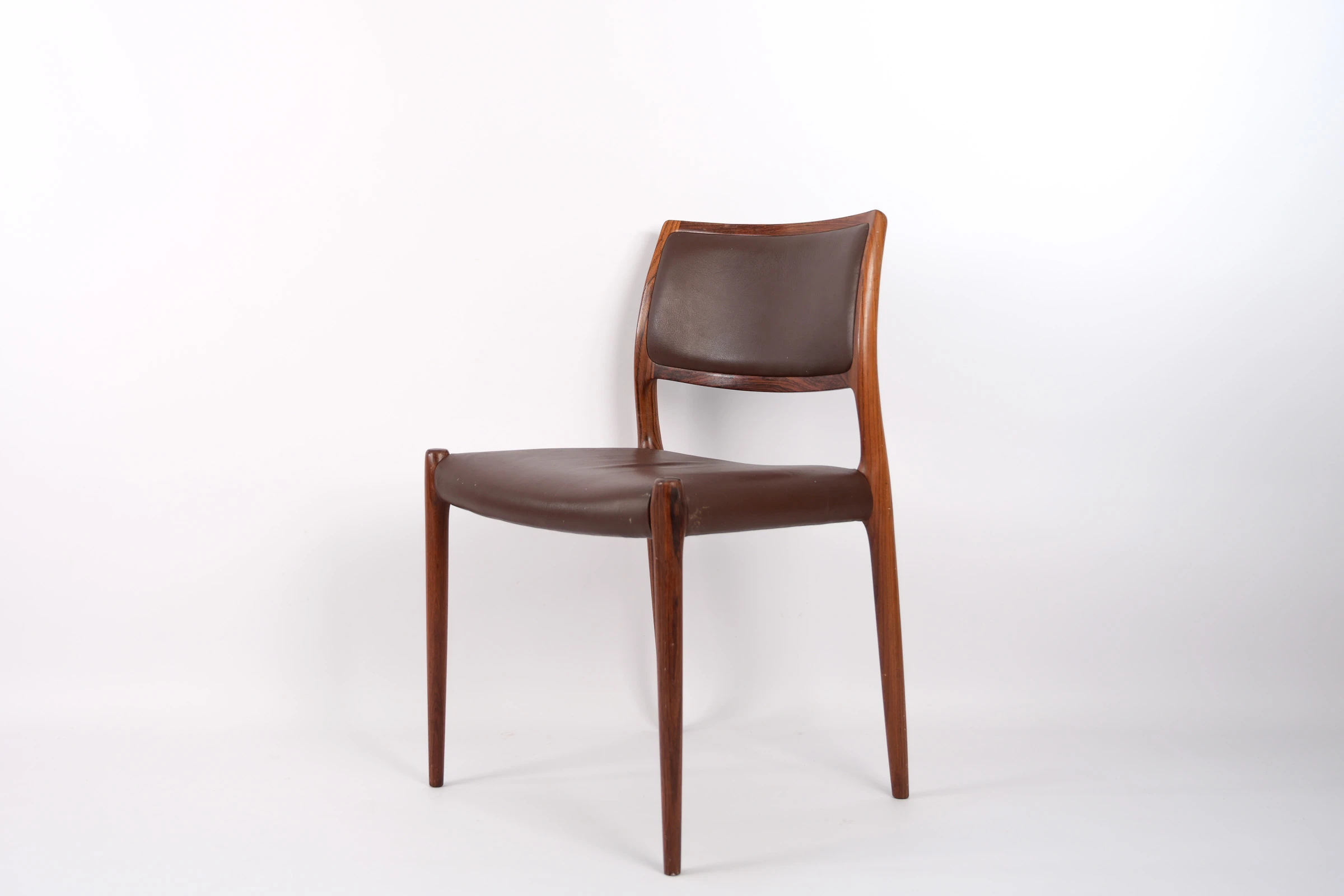 2 Chaises de Table ‘Niels O. Møller’