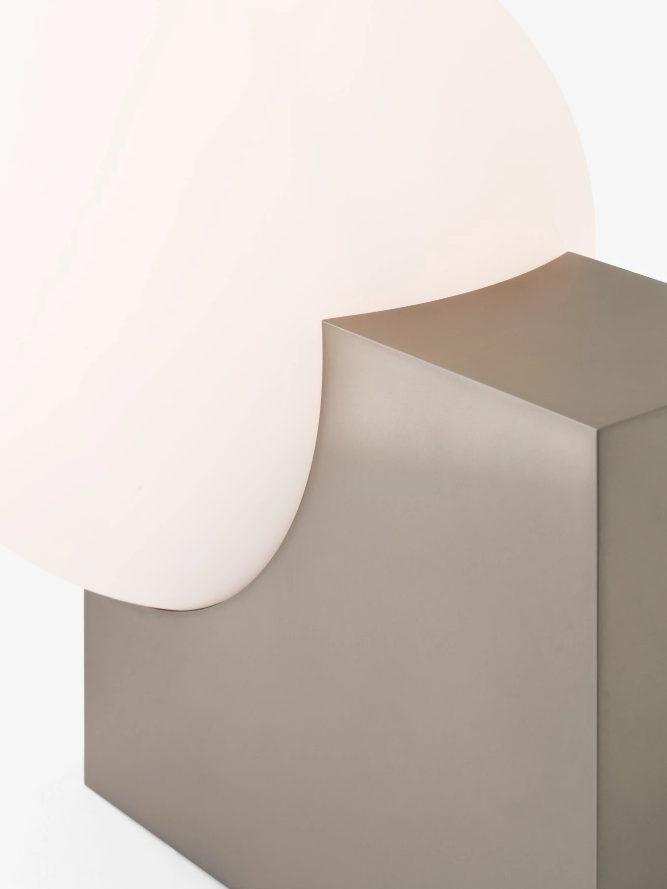 Lampadaire 'Journey SHY4' </br>'&Tradition' – Image 2