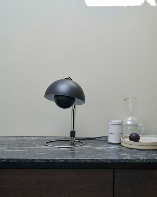 Lampe de Bureau 'Flowerpot VP4' </br> '&Tradition' / 8 coloris – Image 3