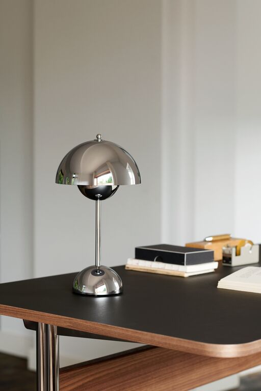 Lampe Portable 'Flowerpot VP9' </br> '&Tradition' / 17 coloris – Image 5