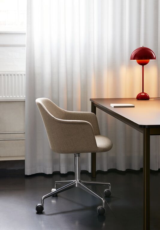 Lampe de Table 'Flowerpot VP3' </br>'&Tradition' / 17 coloris – Image 3