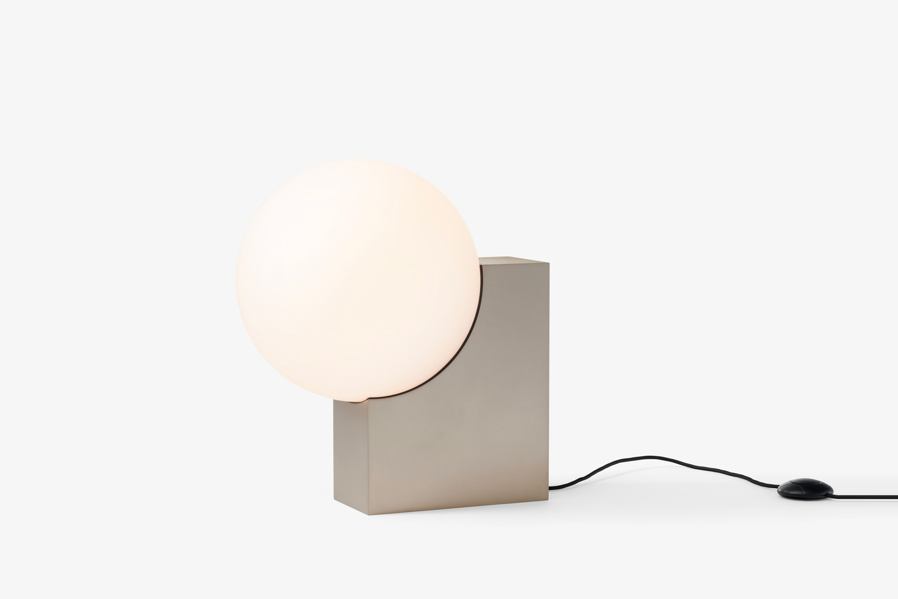 Lampadaire 'Journey SHY4' </br>'&Tradition'