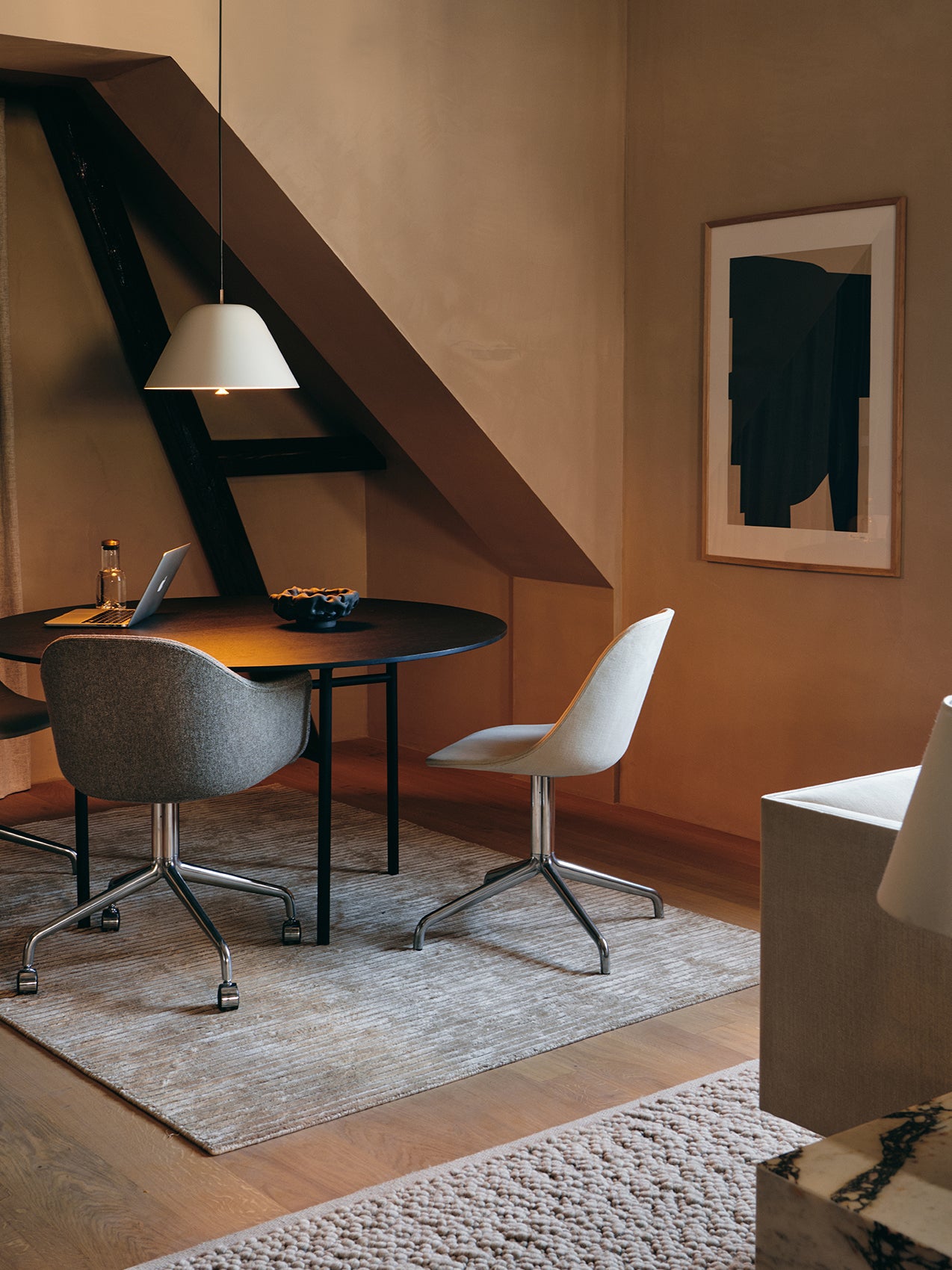 Table de Repas 'Snaregade' Round </br> 'Audo Copenagen' / 2 tailles, 2 finitions – Image 8